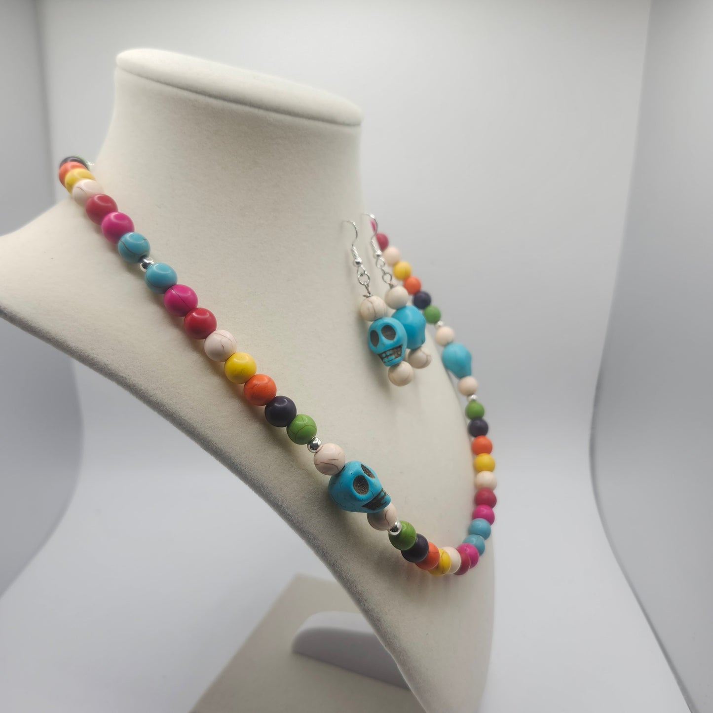 Dia de los Muertos Inspired Dyed Howlite Jewelry Set