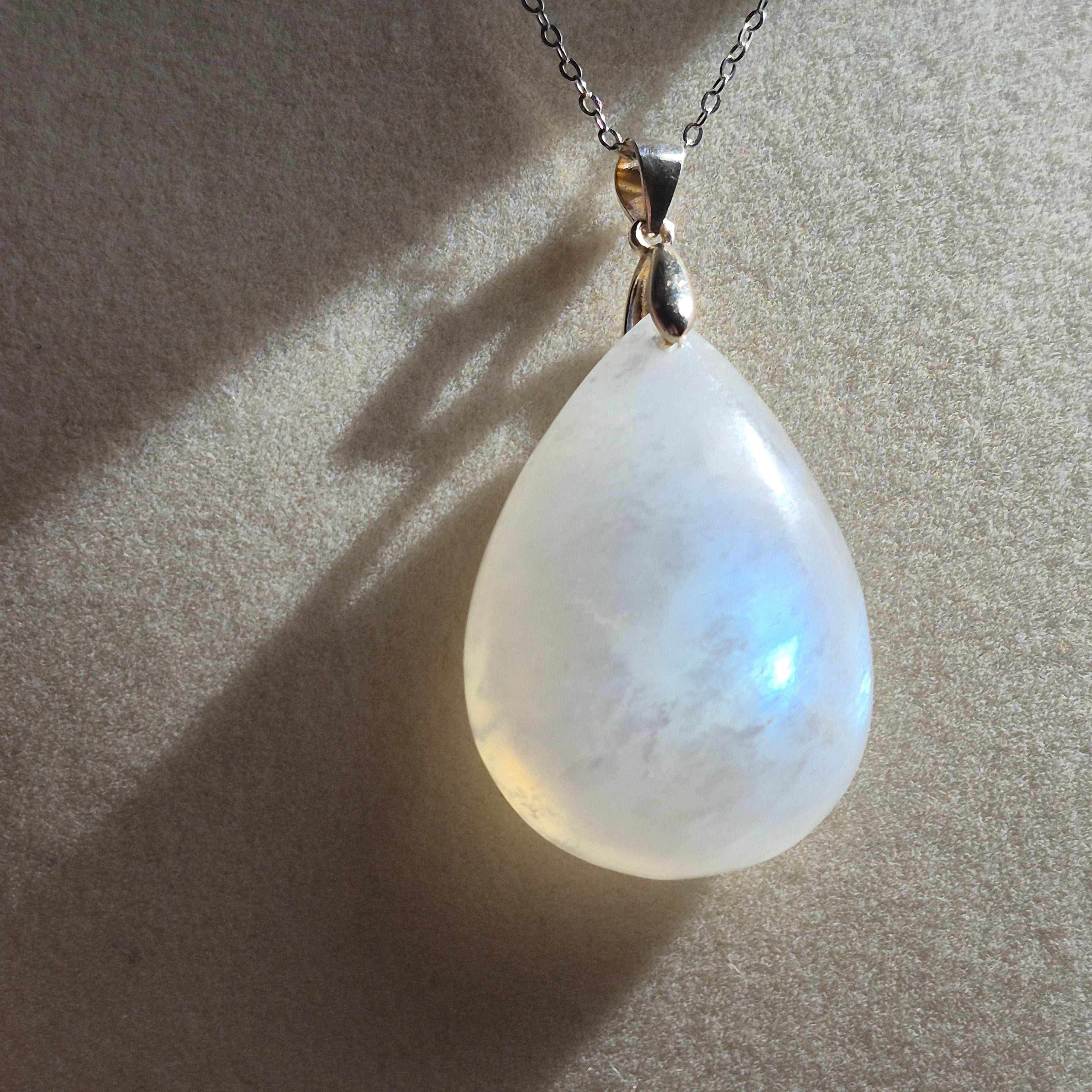 Natural Blue Flash Moonstone Pendant Necklace Silver S925