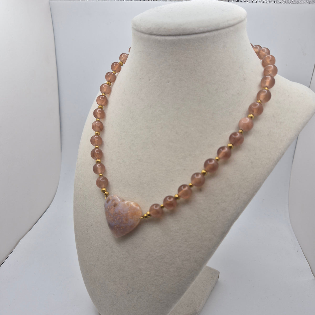 Icy Jade & Fish Egg Agate Heart Necklace – 17"