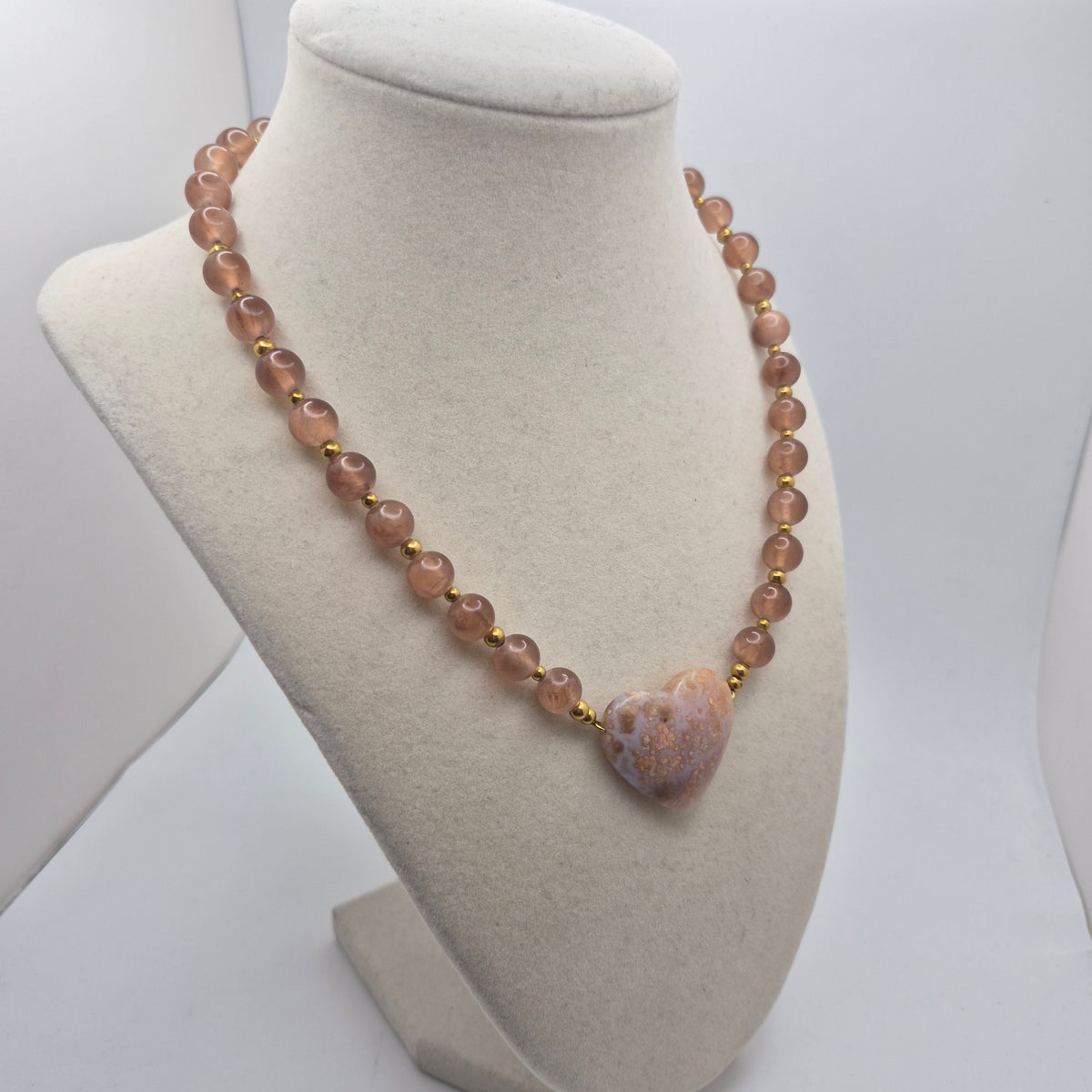 Icy Jade & Fish Egg Agate Heart Necklace – 17"